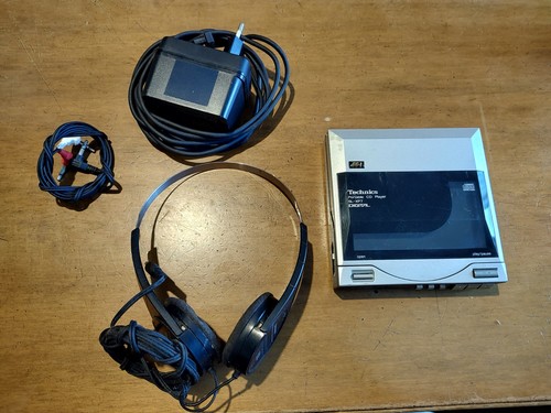 Technics xp7 portable cd - technics, sl-xp7